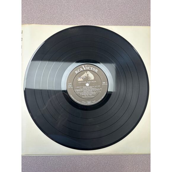 Vintage 1960 Glenn Miller and His Orchestra Second Pressing - Picture 3 of 16